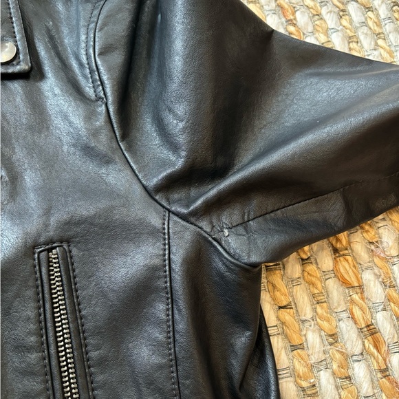 Banana Republic Faux Leather Moto Jacket Size Small Petite SP - Picture 5 of 6
